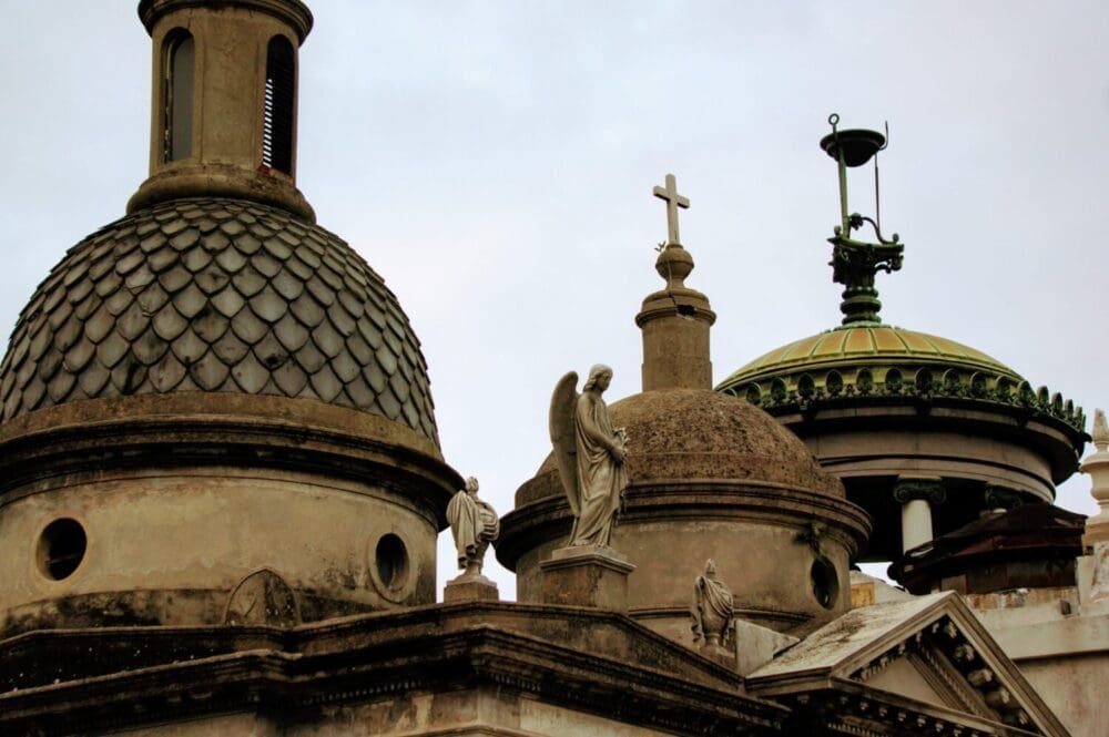 La Recoleta Cemetery in Buenos Aires is the Most Beautiful Graveyard in the World 6 la recoleta cemetery