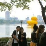 The Rubber Duck Project has Returned to Seoul, along with 1000 Selfie Sticks 10 dsc00201