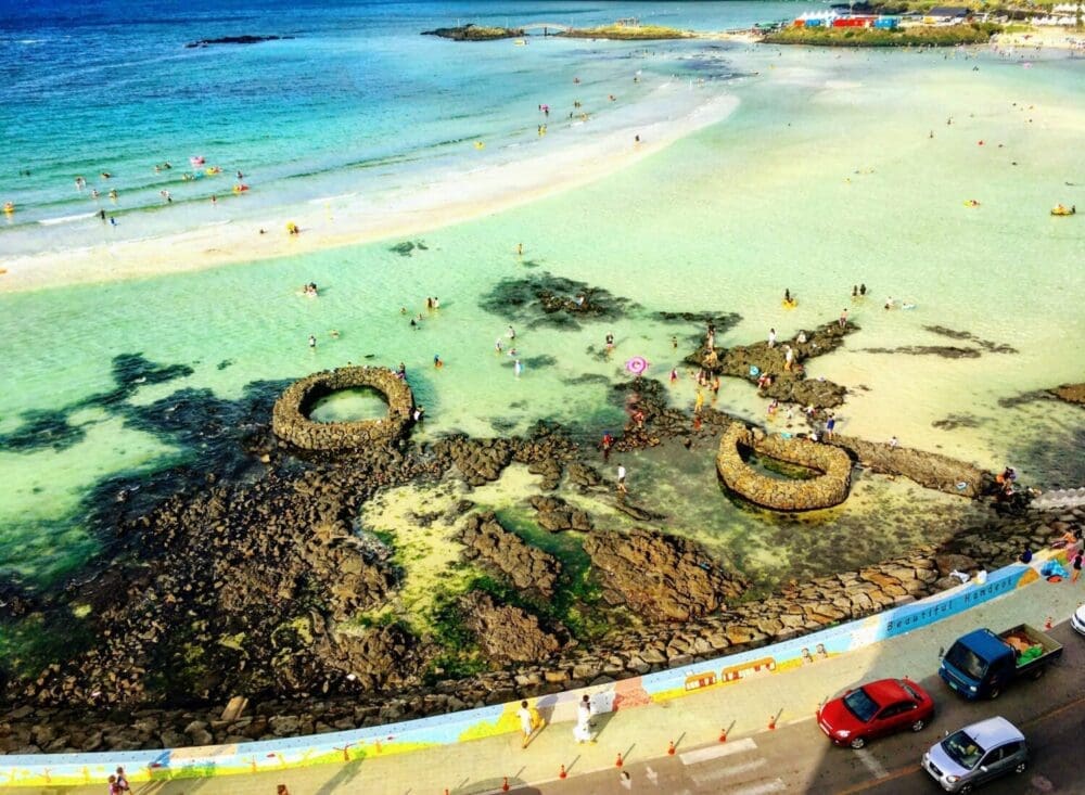 17 Spectacular Beaches in Korea to Beat the Summer Heat 18 beaches in korea | sandbar at hamdeok beach in jeju