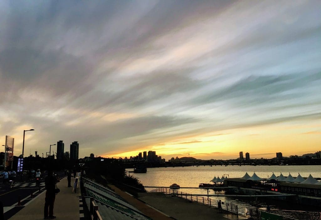 chuseok in seoul | sunset