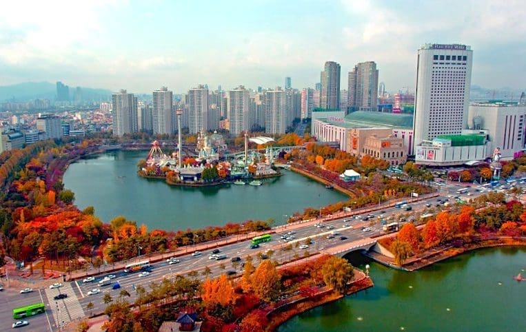 Autumn in Seoul | 17 Spectacular Places to Visit in Seoul during Autumn 18 Korea 2014 1329