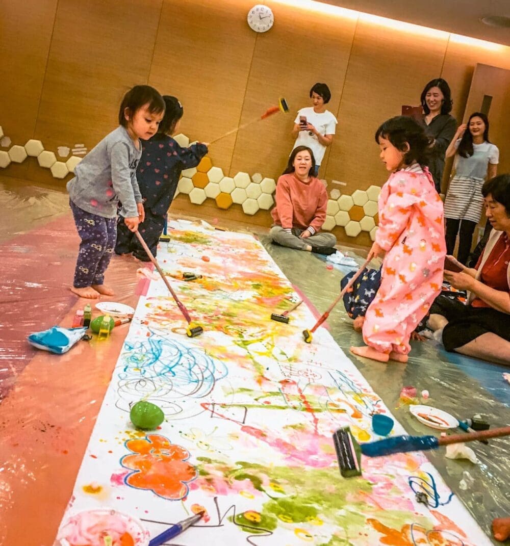 Starfield COEX Mall Guide: 12 Best Things to Do + Local Tips 22 kids classes at the Hyundai Culture Centre at Starfield Coex Mall