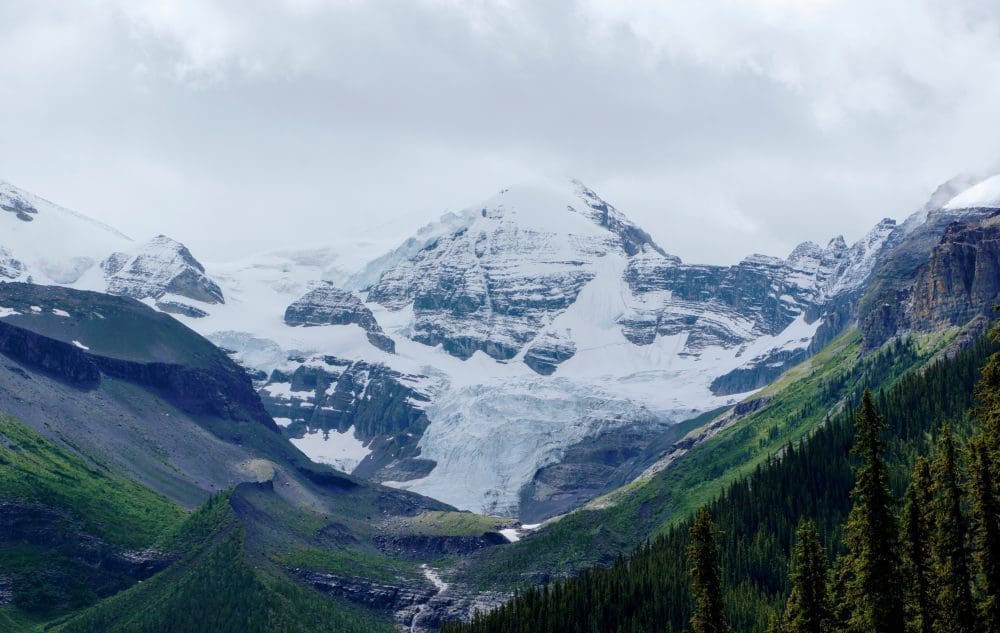 Maligne Lake Cruise | How to visit Famous Spirit Island in Jasper 5 glacier views on the maligne lake tour