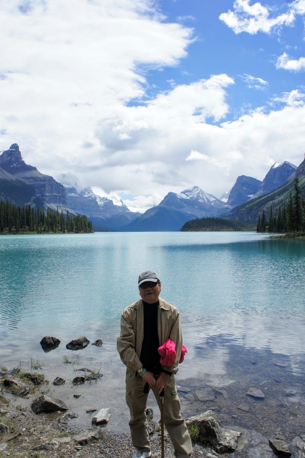 Maligne Lake Cruise | How to visit Famous Spirit Island in Jasper 1 maligne lake