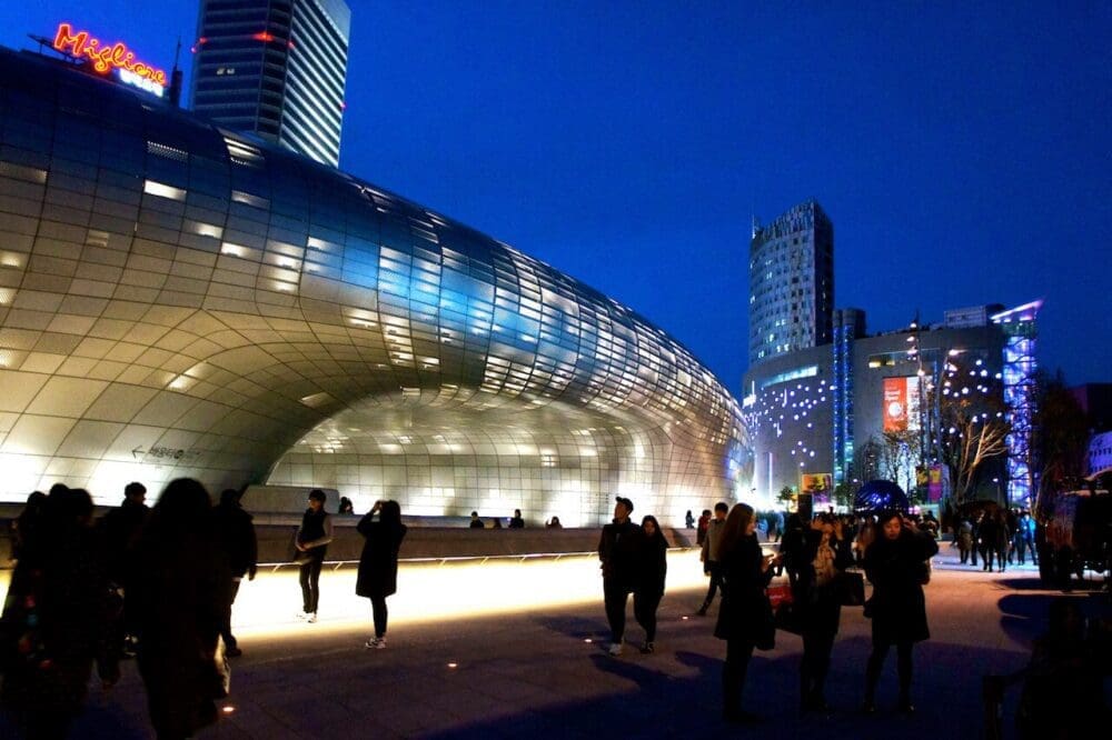 Visiting Korea in February 2026 | Winter Insights from a 15-Year Seoul Expat 31 dongdaemun design plaza | ddp seoul
