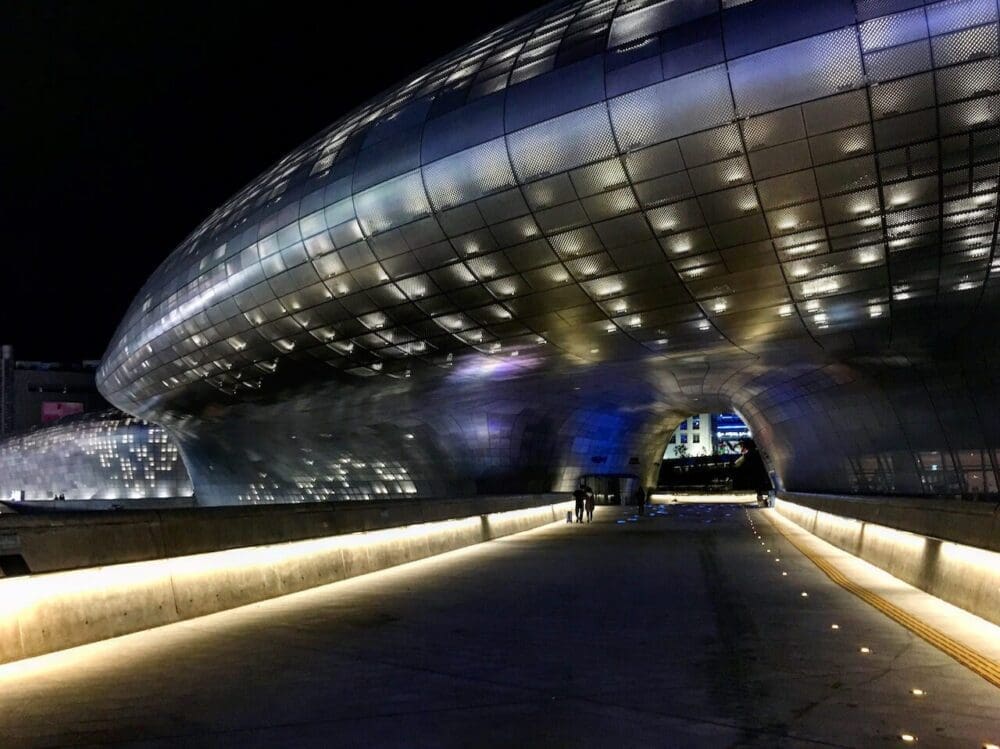 11 Brilliant Things to do at Dongdaemun Design Plaza (DDP Seoul) 1 dongdaemun design plaza seoul korea