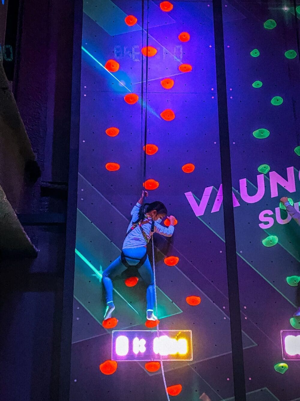 76 Delightful Things to do on a Rainy Day in Seoul (+ Heat and Pollution too!) 43 indoor attractions in seoul | kids cafes