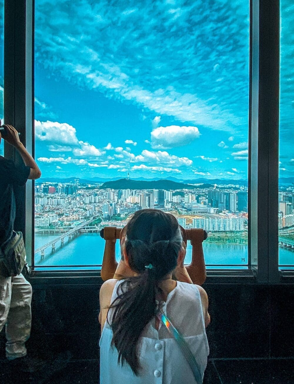 76 Delightful Things to do on a Rainy Day in Seoul (+ Heat and Pollution too!) 8 views from the top of the 63 building in seoul, korea