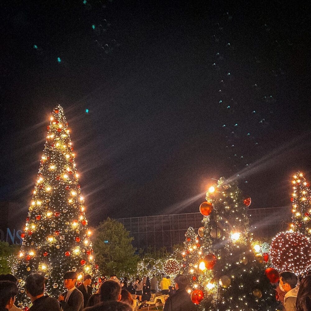 Christmas in Seoul 2026 | The 26 Best Festive Things to Do in Seoul for Christmas 32 christmas in korea | simmons terrace