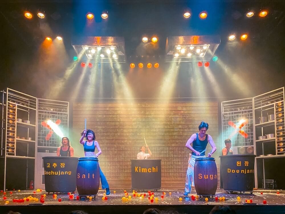 Korea in October 2026: My Favourite Fall Festivals, Weather Tips & Packing Blueprint (from a 15-Year Expat) 39 korea in october | nanta