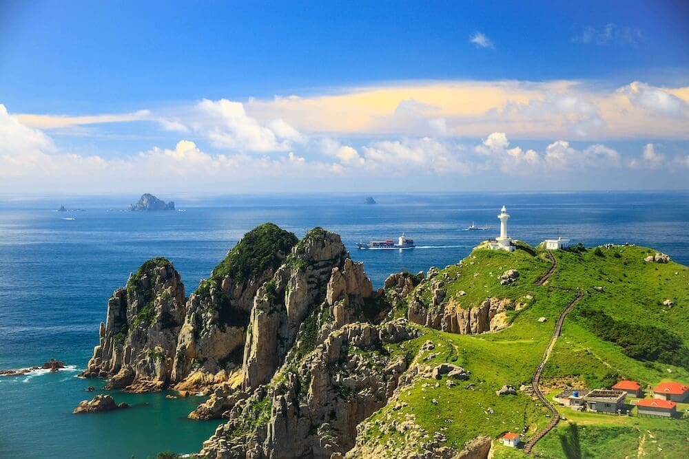 Korea in August 2026 | Weather + Best Festivals (15 Year Local's Guide) 30 treasure island in tongyeong korea