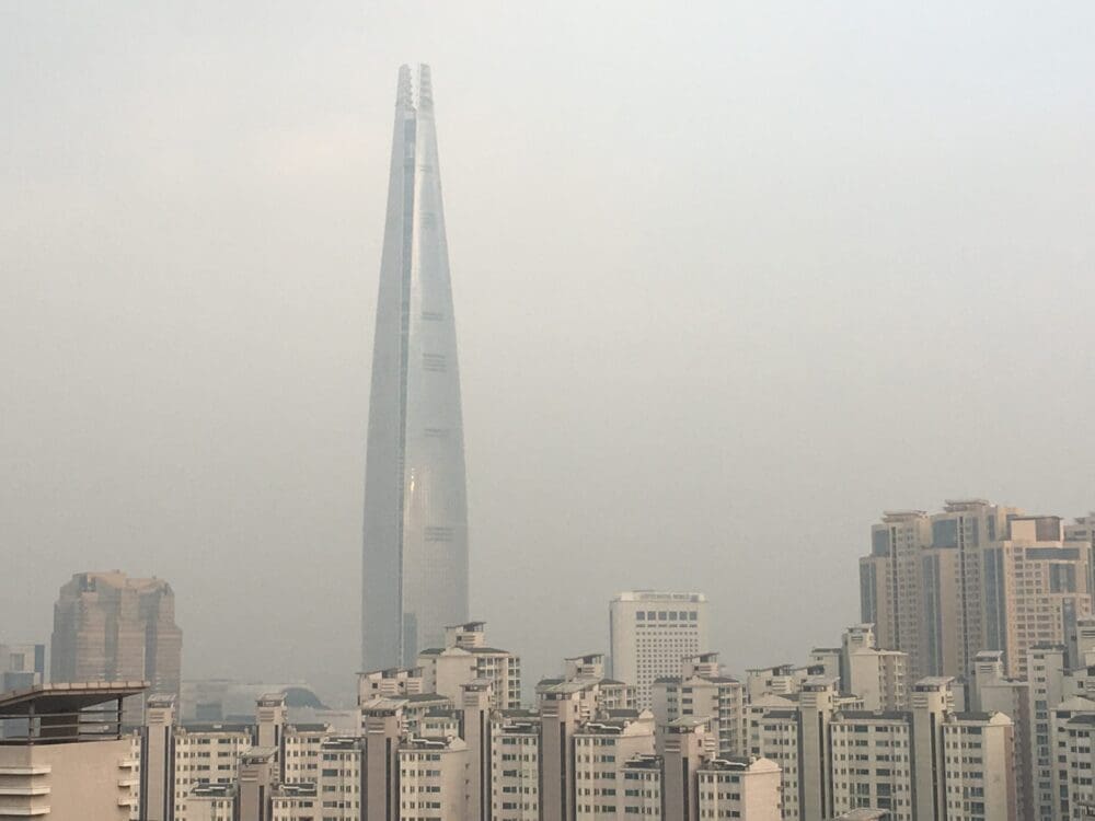 Exploring Korea in March 2026 | A Local's Insider Guide 14 korea in march | lotte world tower in pollution