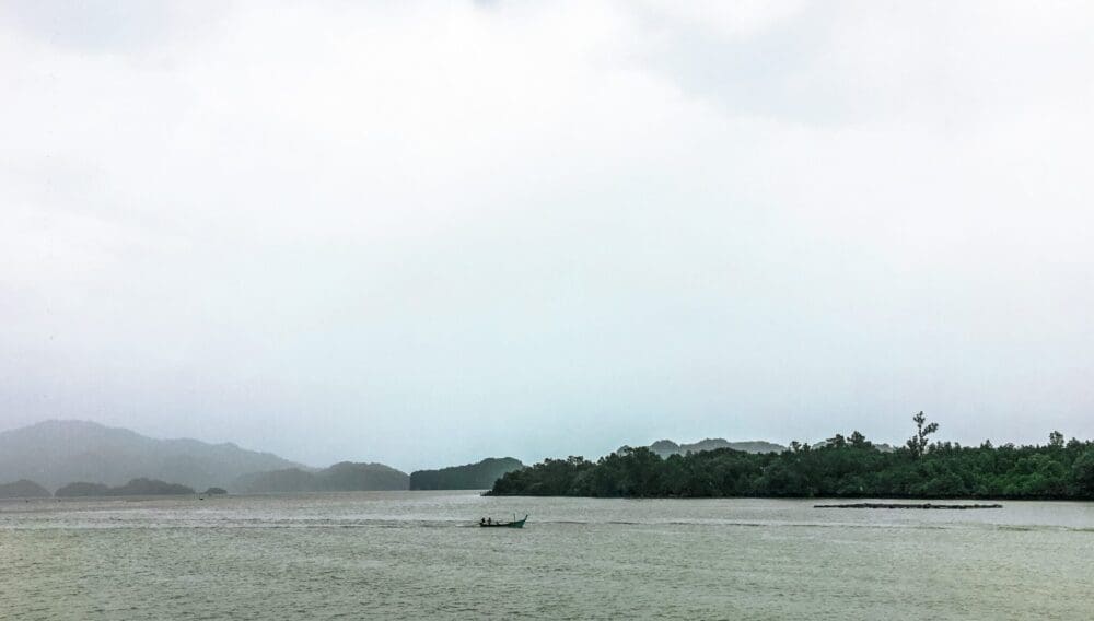 The Best time to visit Koh Lipe? | What You Need to Know 10 rainy skies over pak bara pier thailand
