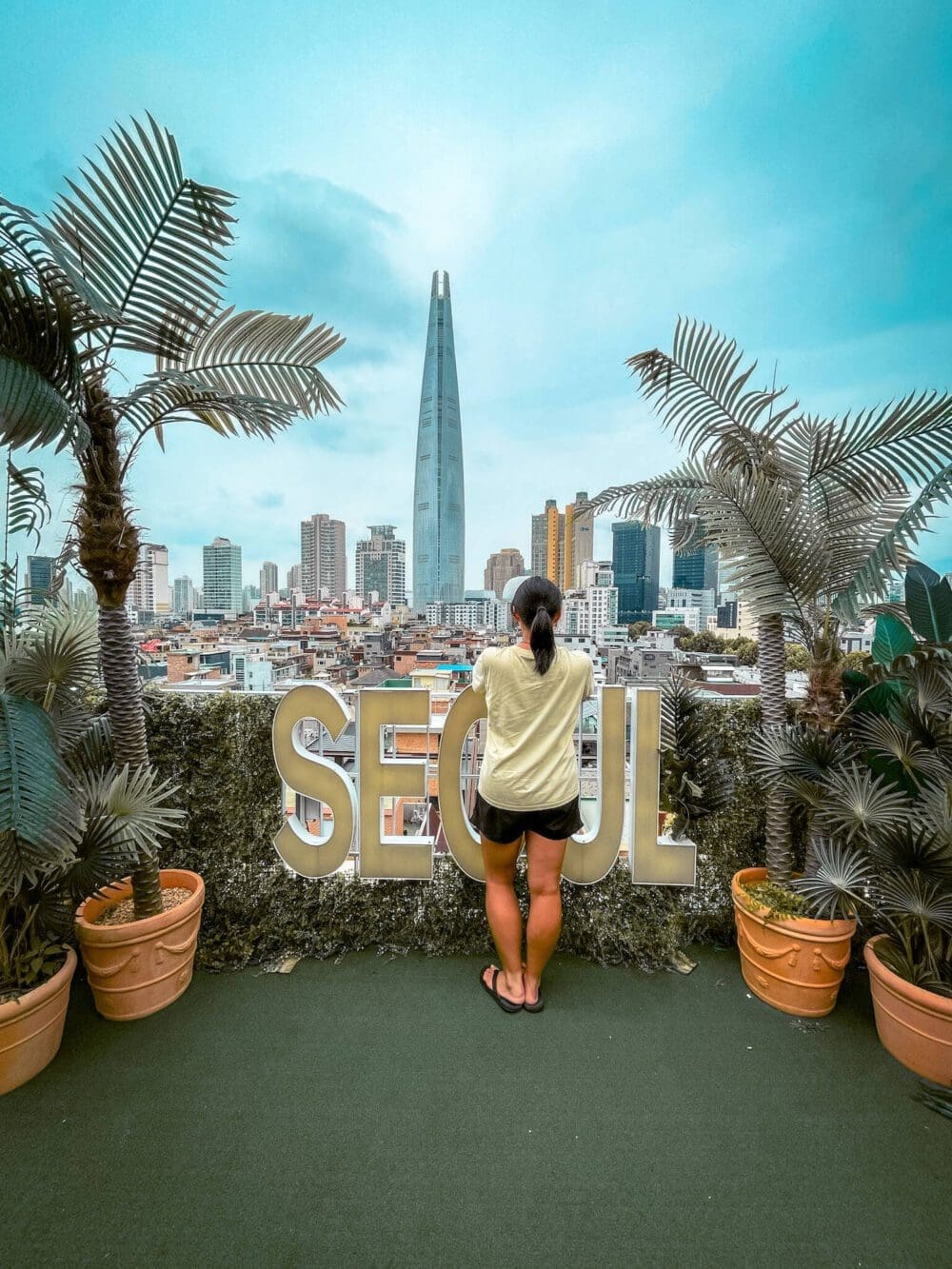 Lotte World Aquarium Review | Under the Sea with 650 Incredible Marine Species 15 rooftop of seoulism cafe with neon seoul sign