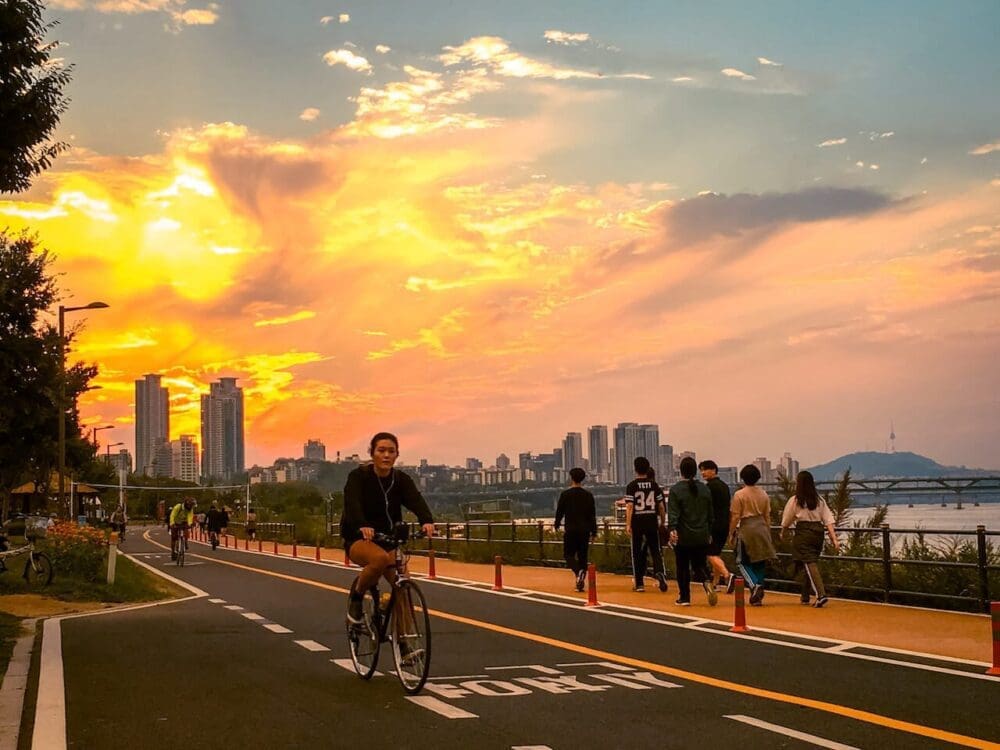 korea in september | hangang river sunset