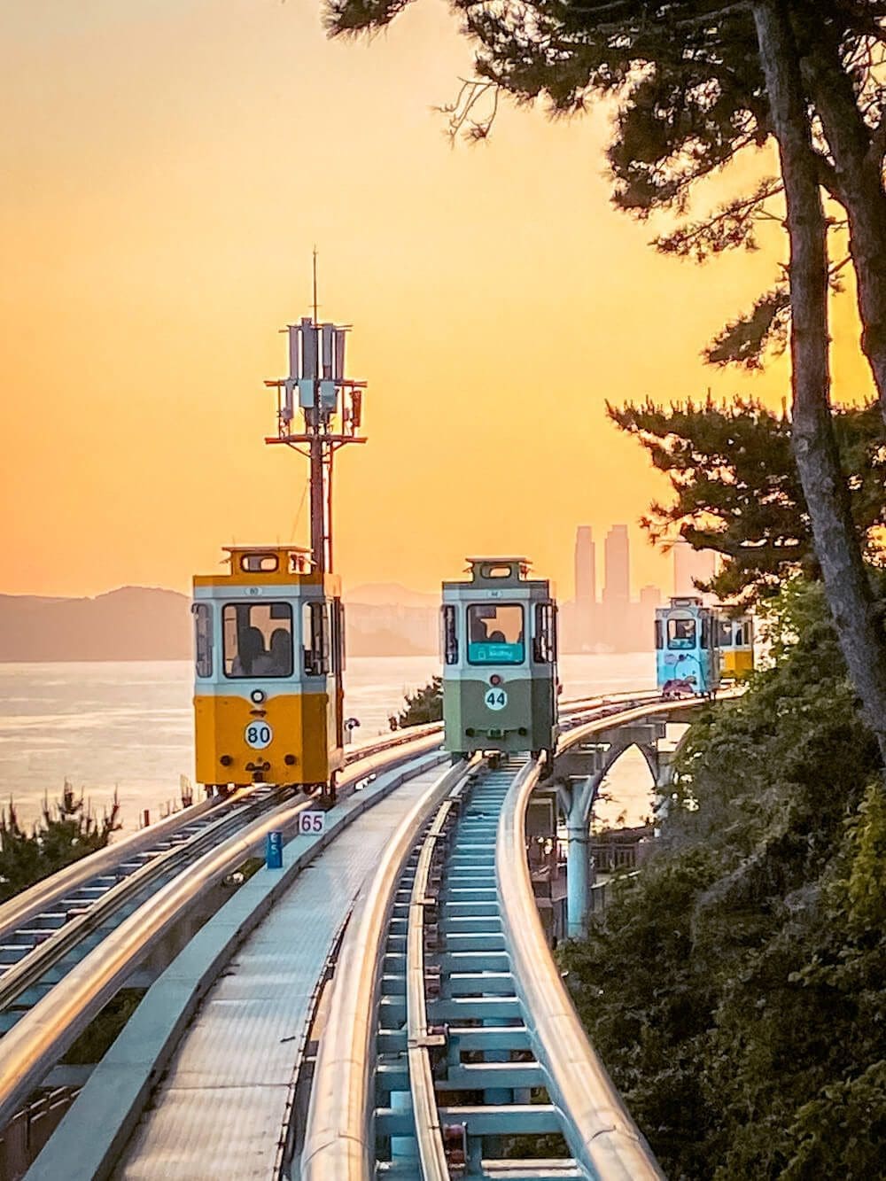 korea in october | blue line park